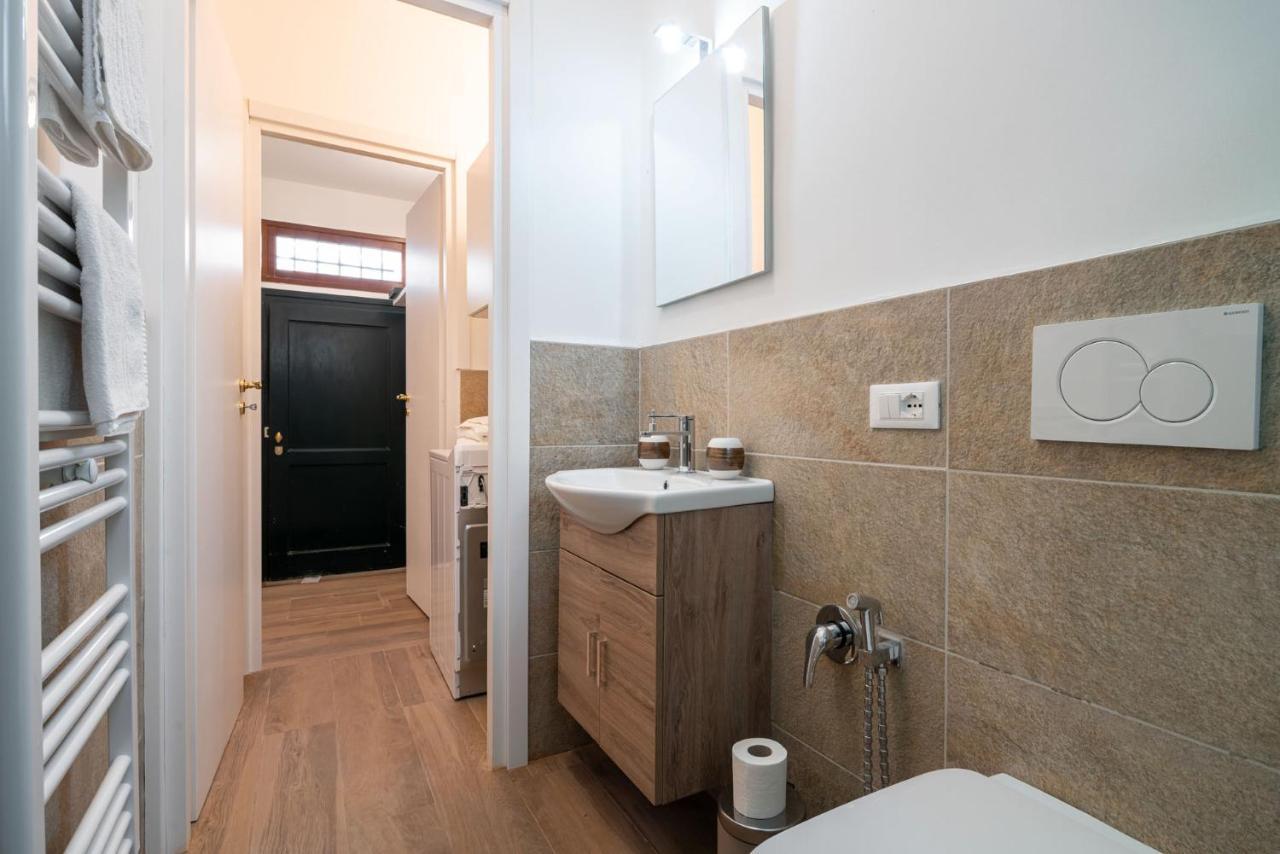 Suite Rava - San Marco With Pool Venecia Exterior foto